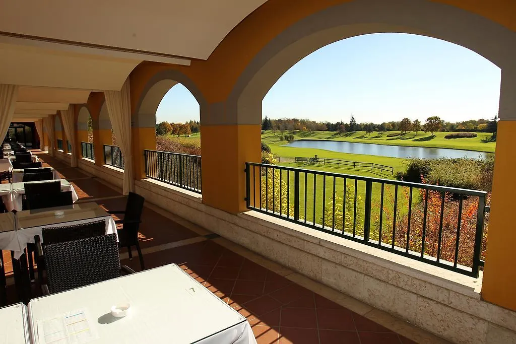 Le Robinie Golf & Resort Solbiate Olona
